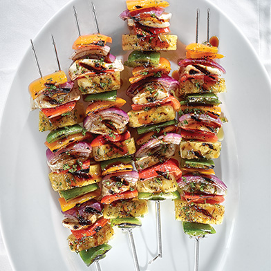 Skewers with chicken and vegetables